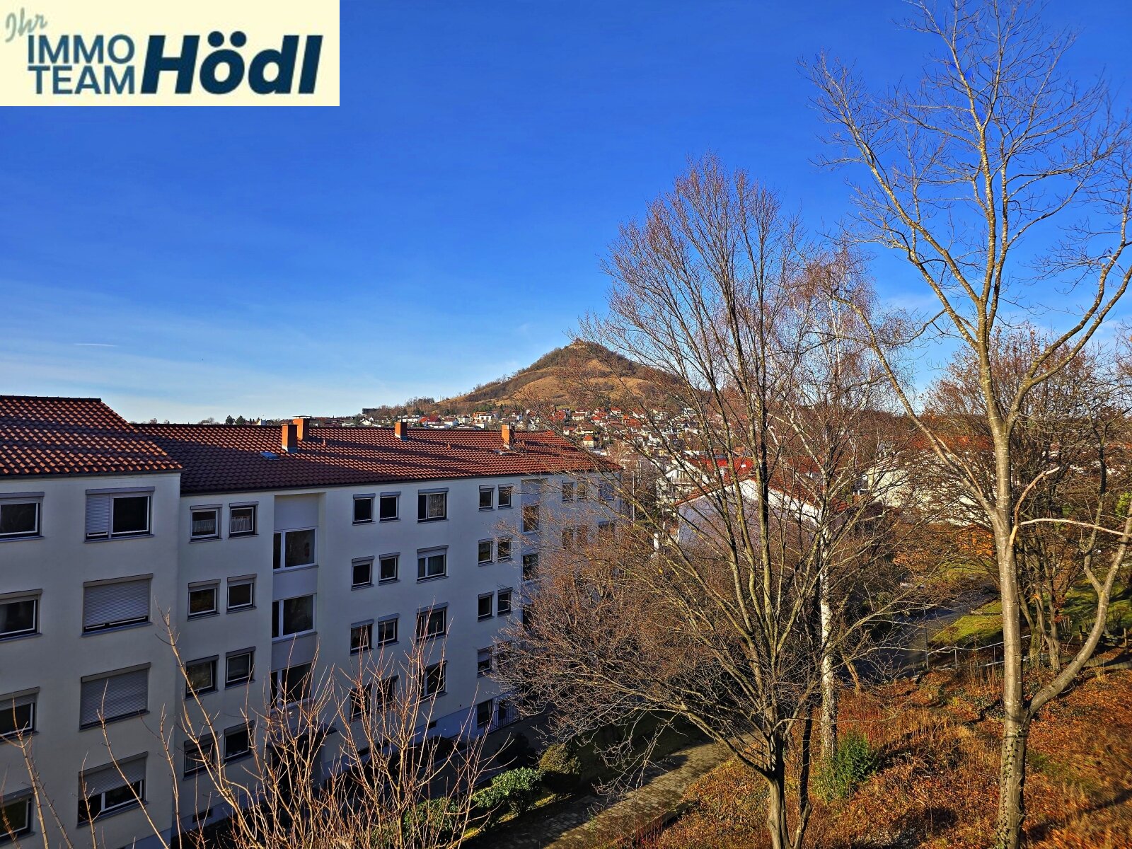 Wohnung mit herrlicher Weitsicht sucht neuen Eigentümer!! Wohnung mit herrlicher Weitsicht sucht neuen Eigentümer!!