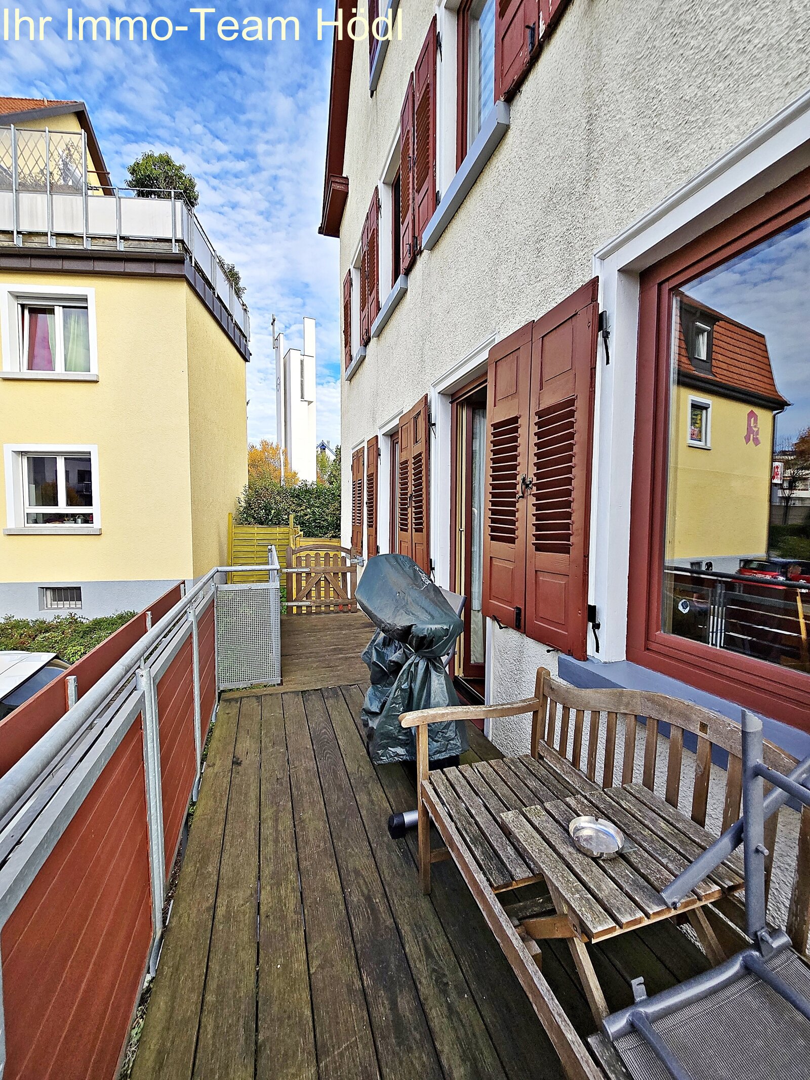  kleiner Balkon